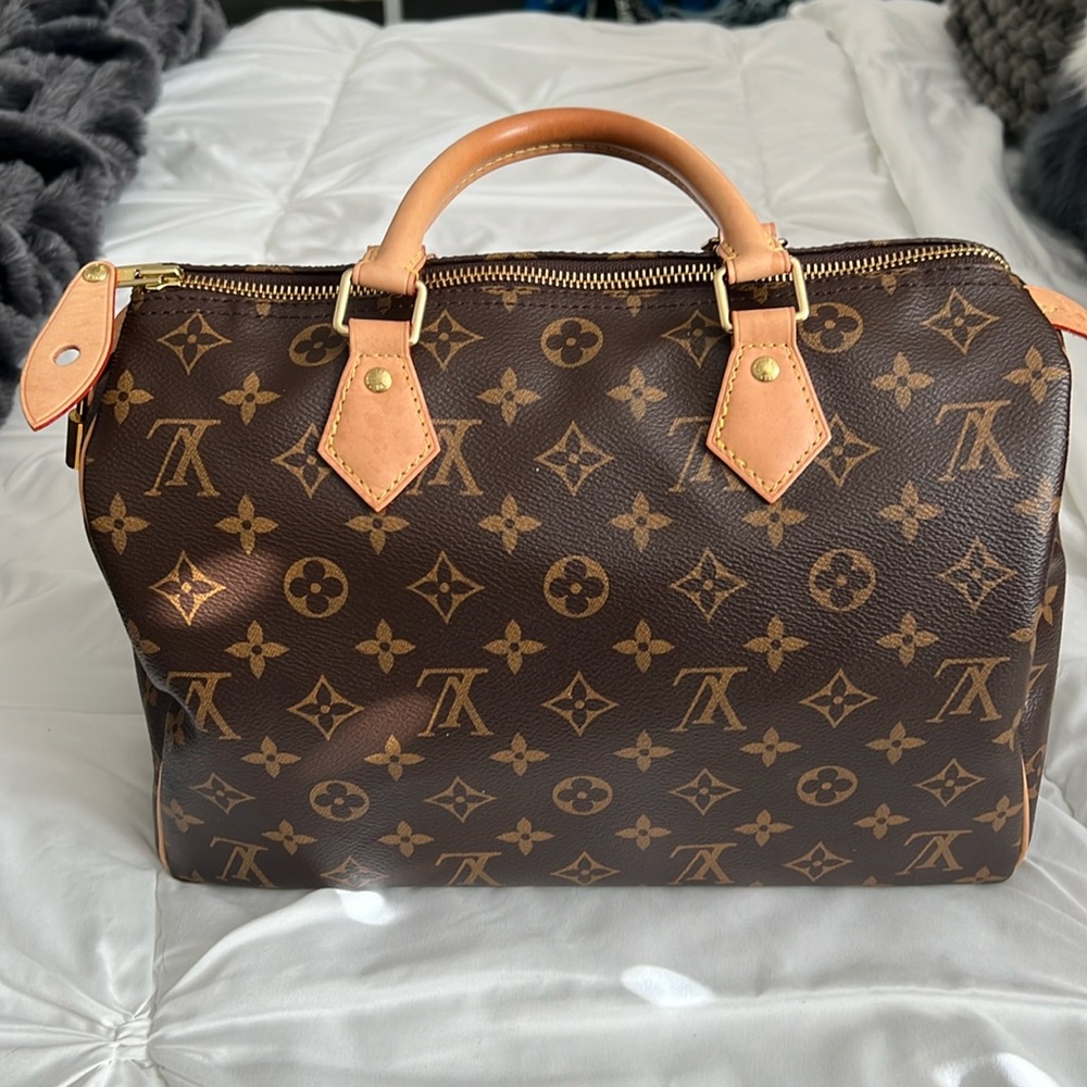 Louis Vuitton Monogram Speedy 30